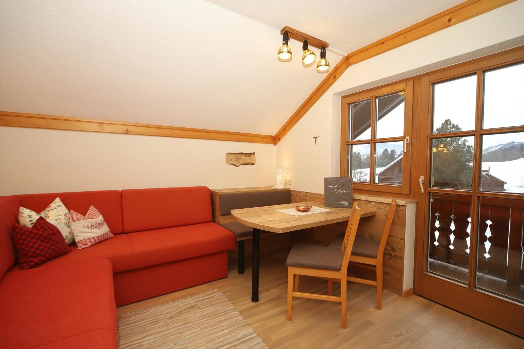 Linarhof Apartment Urlaub Am Bio Bauernhof Haus im Ennstal Habitación foto